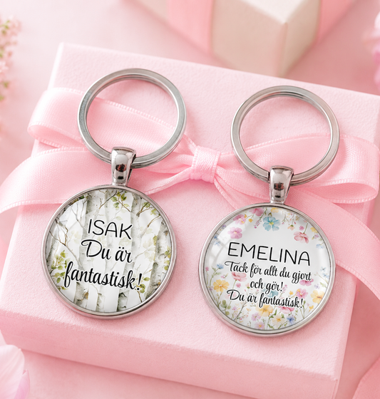 Blommor & Egen text | Nyckelring
