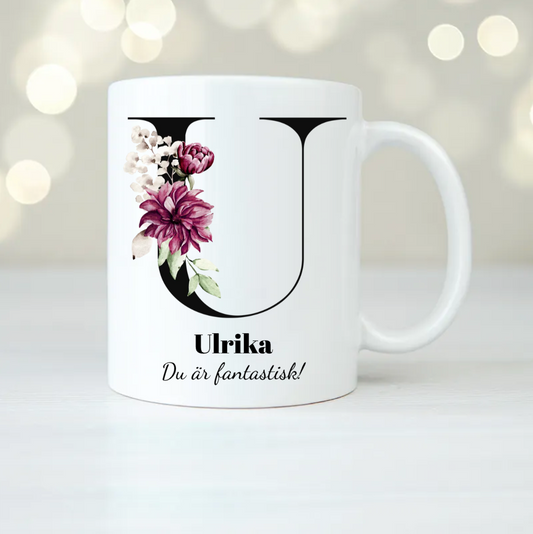 Blommig bokstav | Ljusrosa | Personlig mugg